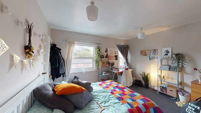4 Bedroom Terraced House To Rent In Portland Road Arboretum, NG7