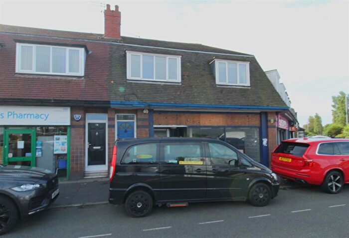 2 Bedroom Flat To Rent In The Crescent, Thornton, Liverpool, L23