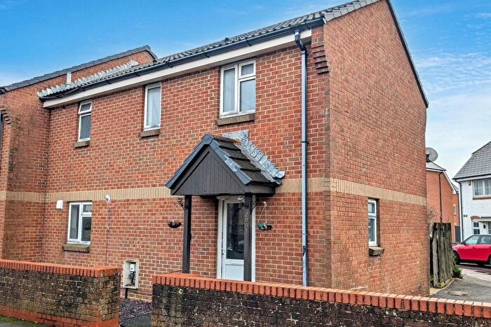 3 Bedroom Semi Detached House For Sale In Windham Road, Boscombe, Bournemouth, BH1