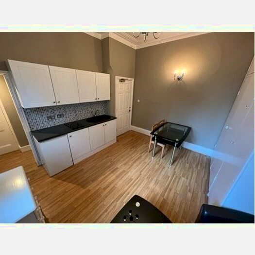 1 Bedroom Flat To Rent In Glazbury Road, West Kensington/Barons Court, W14