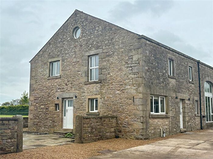 4 Bedroom Barn Conversion To Rent In Back Lane, Goosnargh, Preston, Lancashire, PR3