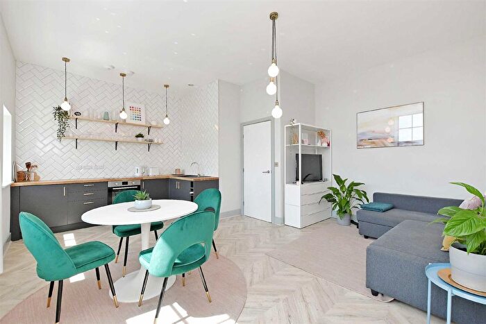 1 Bedroom Flat For Sale In Green Lane, Kelham Island, S3