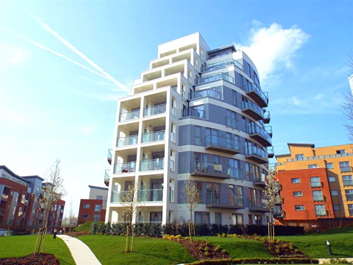 2 Bedroom Apartment For Sale In Charrington Place, St Albans, AL1