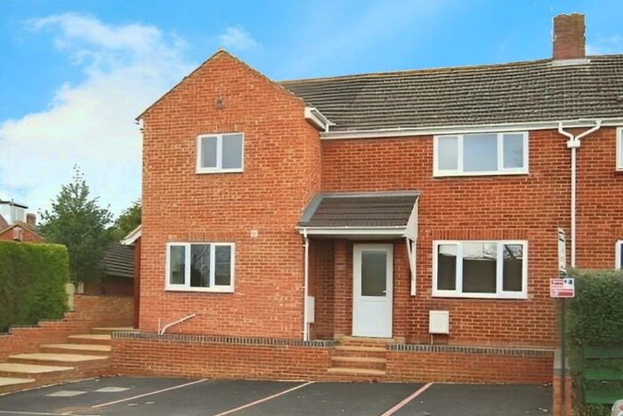 1 Bedroom Flat To Rent In Pinnocks Way, Oxford, Oxfordshire, OX2