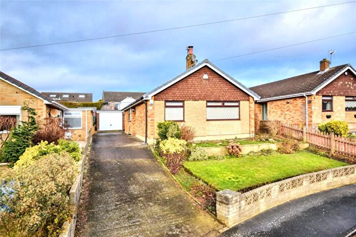 3 Bedroom Bungalow For Sale In Clayton Avenue, Kippax, Leeds, West Yorkshire, LS25