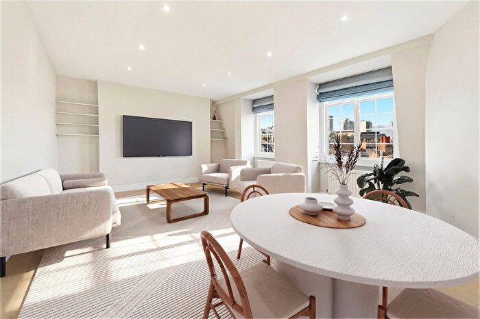 3 Bedroom Flat To Rent In Harrowby Street, London, W1H