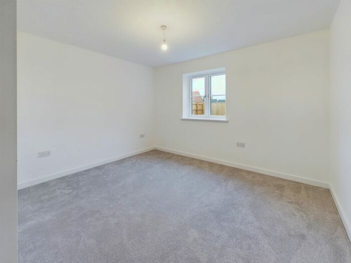 4 Bedroom Detached House For Sale In Contour Close, Emneth, Wisbech, PE14