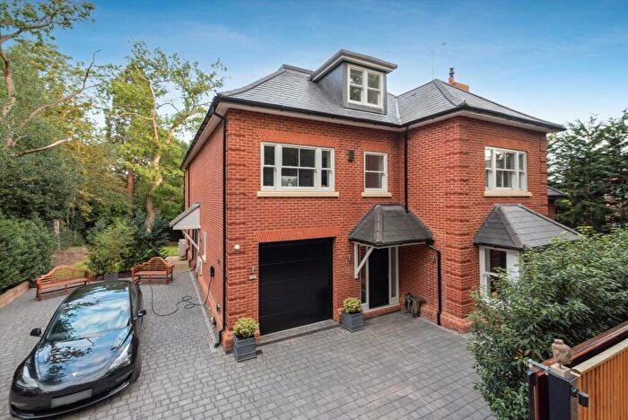 5 Bedroom Detached House To Rent In London Road, Ascot, SL5