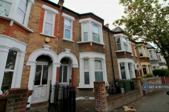 4 Bedroom Terraced House To Rent In Leahurst Road, London, SE13