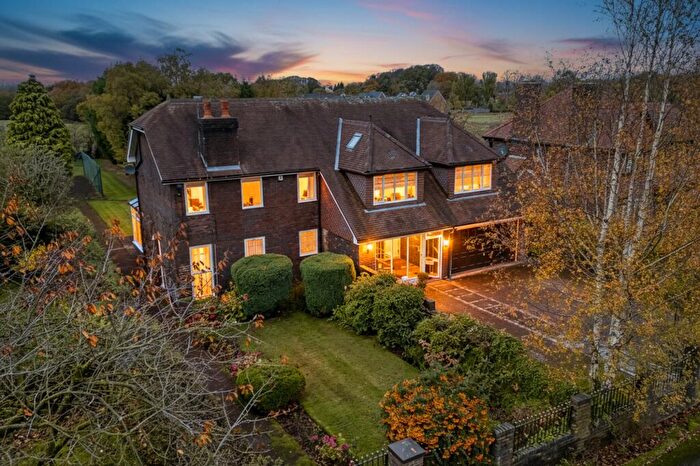 4 Bedroom Detached House For Sale In Bowlacre Road, Gee Cross, SK14