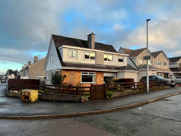 3 Bedroom House To Rent In Millholm Gardens, Stonehouse, ML9