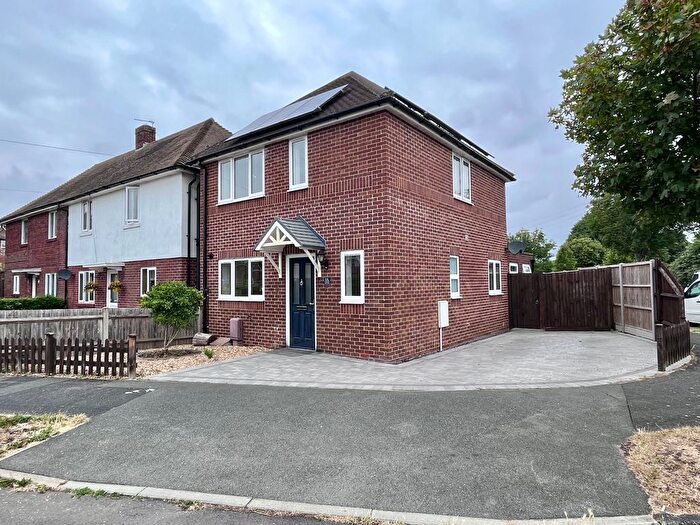 2 Bedroom Property To Rent In Alexander Grove, Fareham, PO16