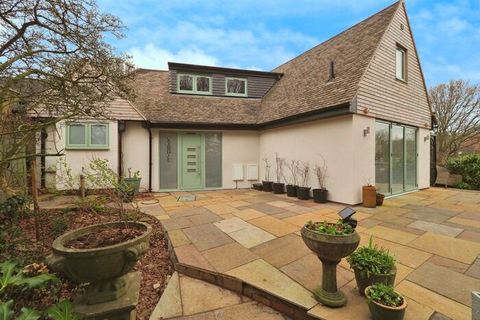 3 Bedroom Detached House For Sale In Calke Road, Melbourne, Derby, DE73