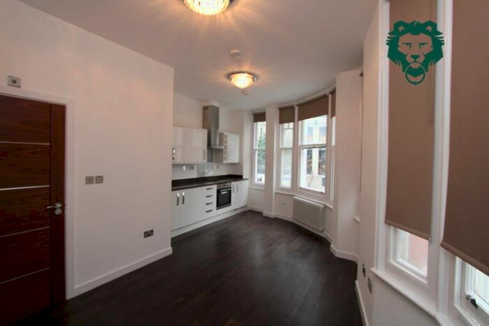 Studio To Rent In Bishopsgate, London, EC2M