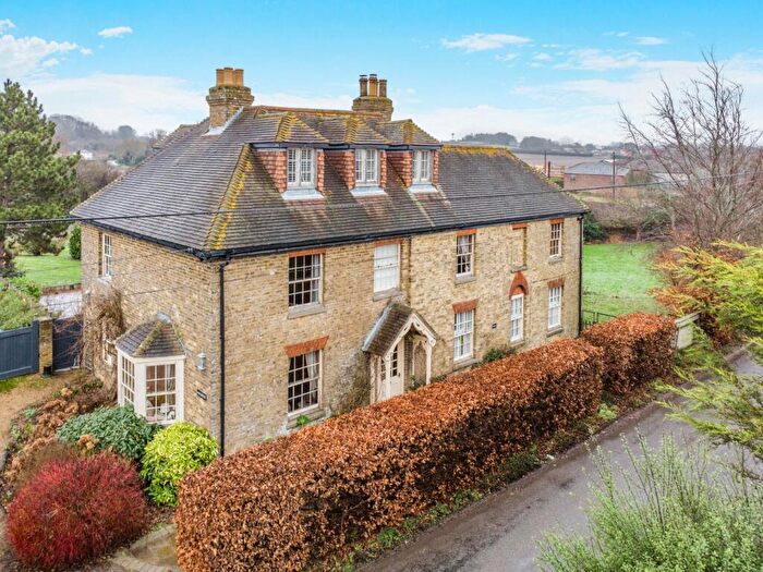 5 Bedroom Detached House For Sale In Fleming Road, Woodnesborough, Kent, CT13