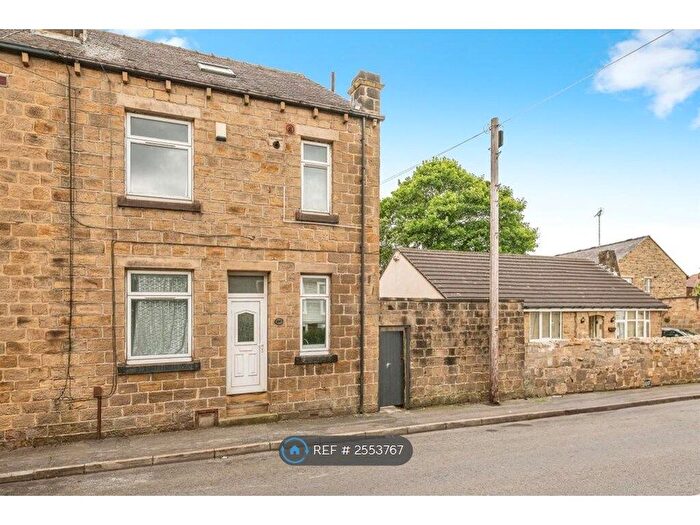 2 Bedroom Terraced House To Rent In Broad Lane, Leeds, LS13