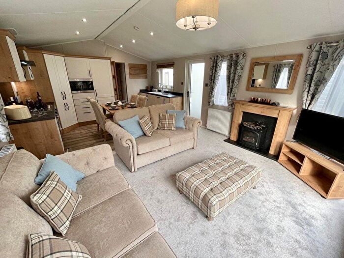 2 Bedroom Park Home For Sale In Plas Coch Country And Leisure Retreat, LL61
