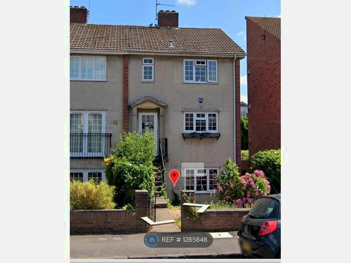 4 Bedroom End Of Terrace House To Rent In Cairns Road, Bristol, BS6