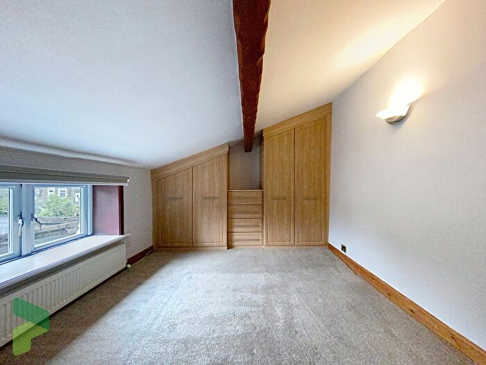 2 Bedroom Cottage For Sale In Bog Height Road, Darwen, BB3