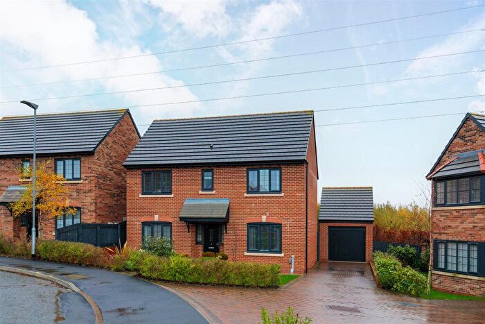 4 Bedroom Detached House For Sale In Holsworthy Crescent, Cramlington, NE23