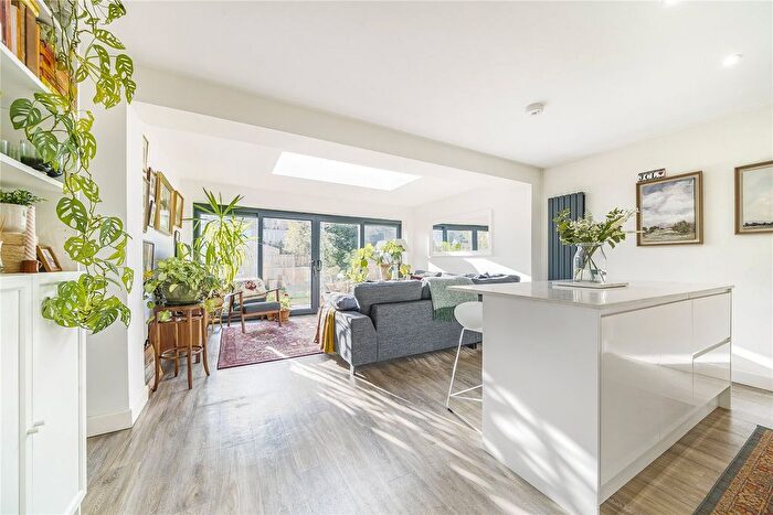 2 Bedroom Semi Detached House For Sale In Hounslow Road, Twickenham, TW2