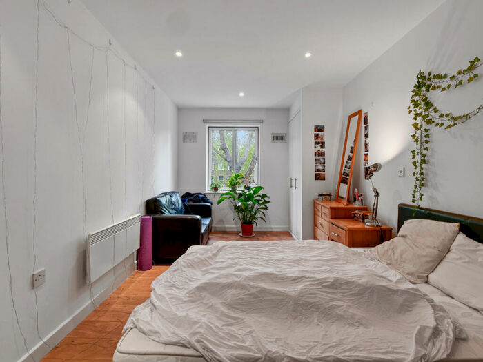 2 Bedroom Flat To Rent In Metro, Kennington, SE11