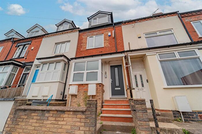 6 Bedroom House To Rent In North Road, Selly Oak, Birmingham, West Midlands, B29