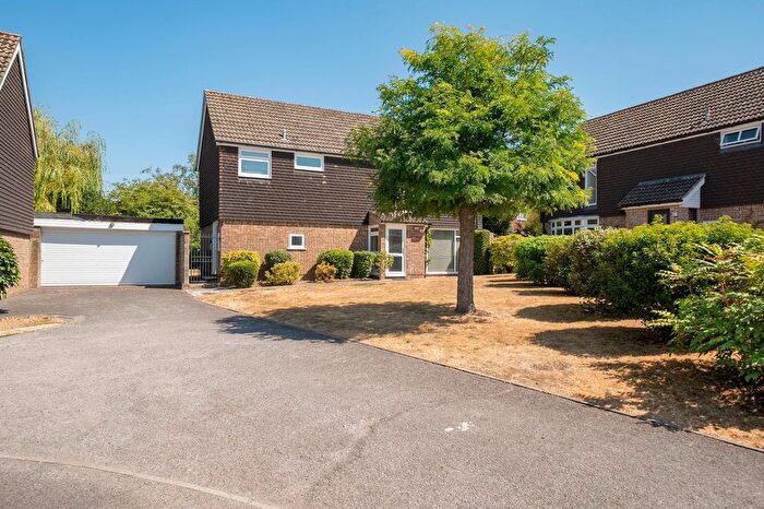 4 Bedroom Detached House For Sale In Newcomb Close, Andover, SP10