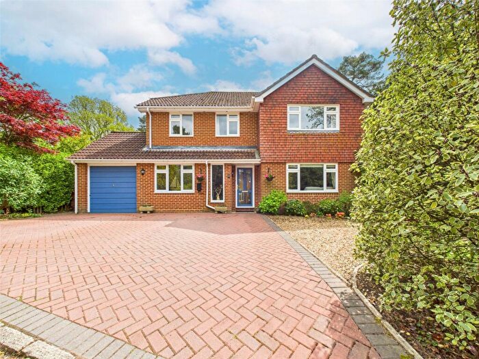 4 Bedroom Detached House For Sale In Stibbs Way, Bransgore, Christchurch, Dorset, BH23
