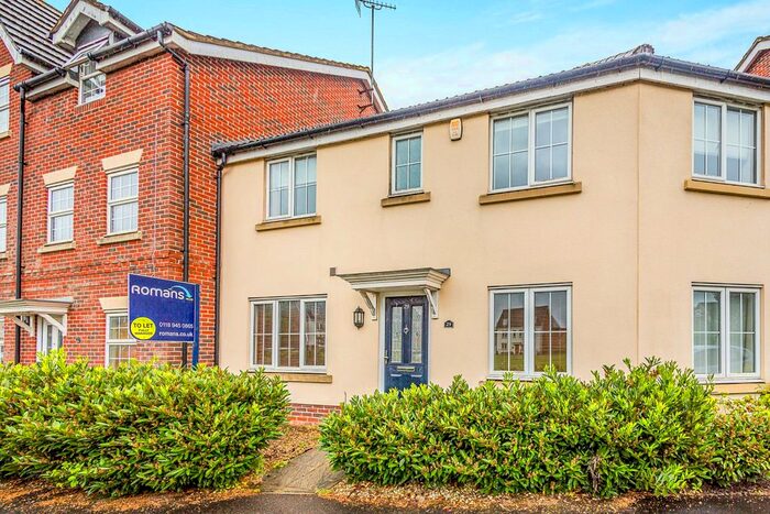 3 Bedroom Terraced House To Rent In Benham Drive, Spencers Wood, Reading, RG7