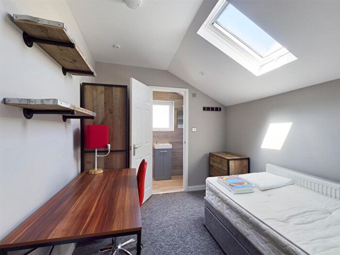 1 Bedroom House To Rent In Beaconsfield Road, Brighton, BN1