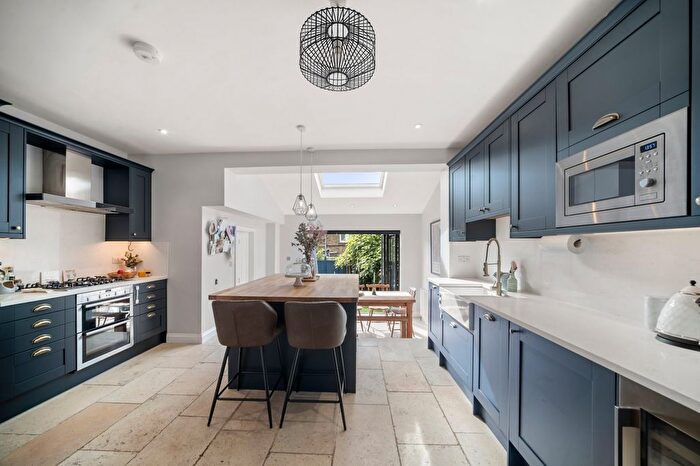 4 Bedroom Terraced House For Sale In Lessingham Avenue, London, SW17