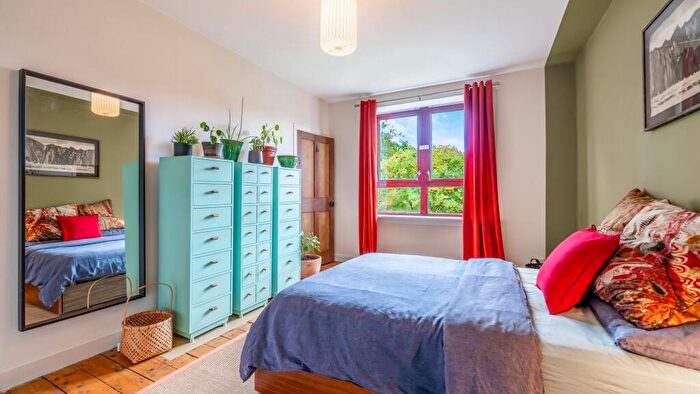 2 Bedroom Flat For Sale In Cartside Street, Flat /, Battlefield, Glasgow, G42