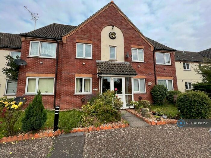 2 Bedroom Flat To Rent In Regents Court, North Walsham, NR28