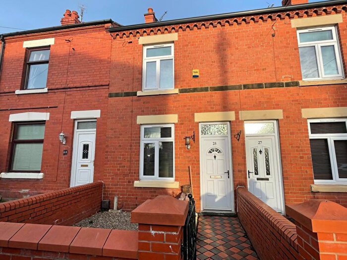 2 Bedroom House To Rent In Bertie Road, Wrexham, LL13