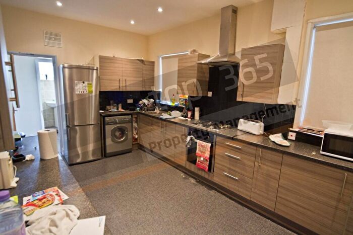 2 Bedroom Terraced House To Rent In **£pppw Excluding Bills** Harlaxton Drive, Lenton, NG7