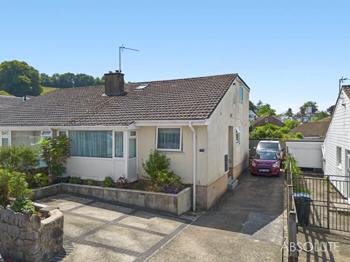 2 Bedroom Property For Sale In Springdale Close, Brixham, TQ5