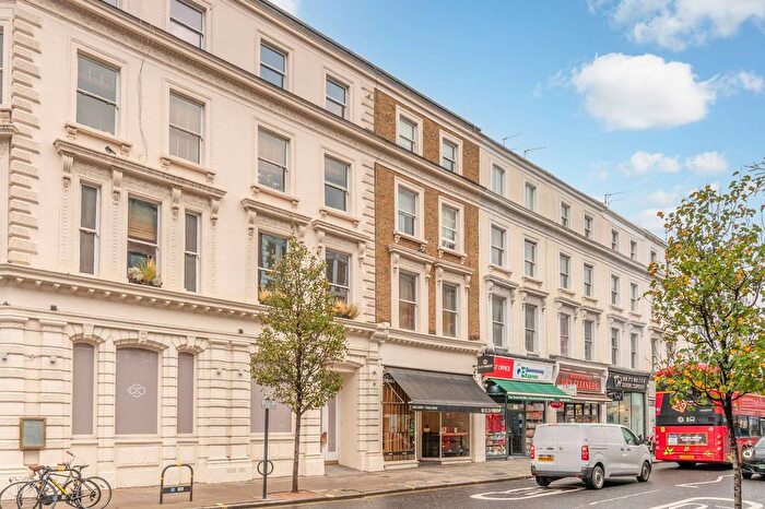 2 Bedroom Flat For Sale In Monmouth Place, Westbourne Grove, London, W2