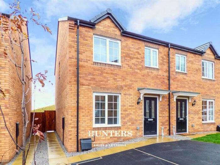 3 Bedroom Semi-Detached House To Rent In Fylingdales Court, Castleford, West Yorkshire, WF10