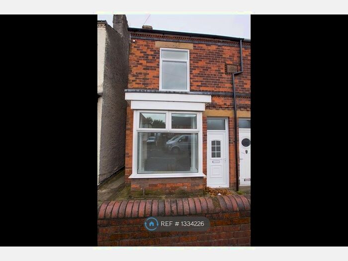 2 Bedroom Semi-Detached House To Rent In Derby Road, Chesterfield, S40