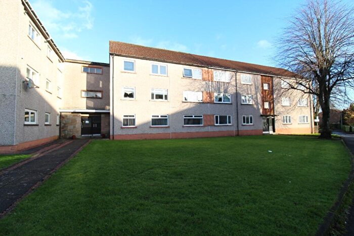 2 Bedroom Flat To Rent In Princes Square, Barrhead, G78
