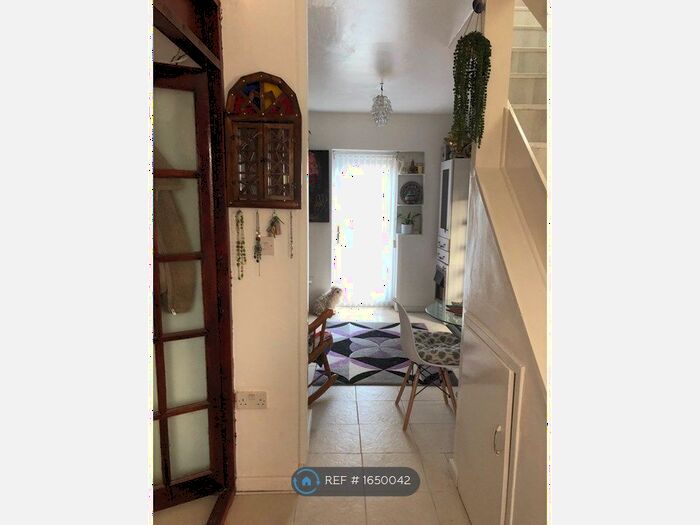 3 Bedroom Semi-Detached House To Rent In Paulden Drive, Manchester, M35