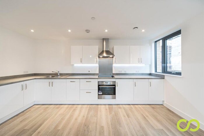 2 Bedroom Flat To Rent In Tavernelle House, High Street, Sutton, SM1