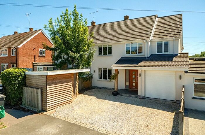 4 Bedroom Semi Detached House For Sale In Waterloo Crescent, Wokingham, Berkshire, RG40