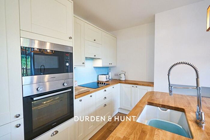 4 Bedroom Semi-Detached House To Rent In Upshirebury Green, Waltham Abbey, EN9