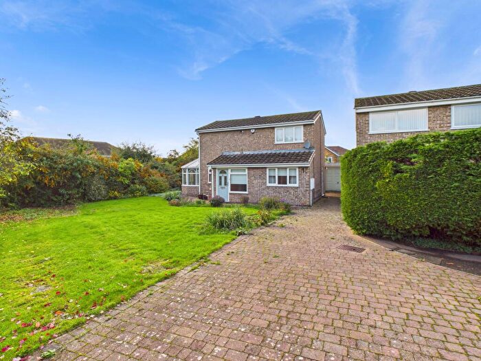 3 Bedroom Detached House For Sale In Briarwood Way, Littleover, DE23