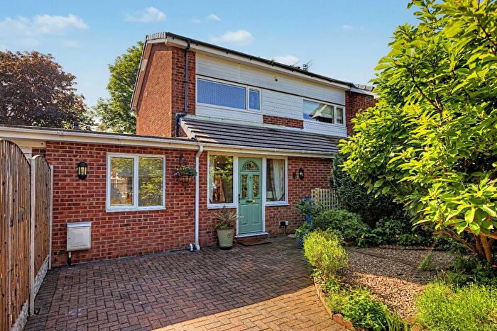 2 Bedroom Semi-Detached House For Sale In Clover Croft, Sale, M33