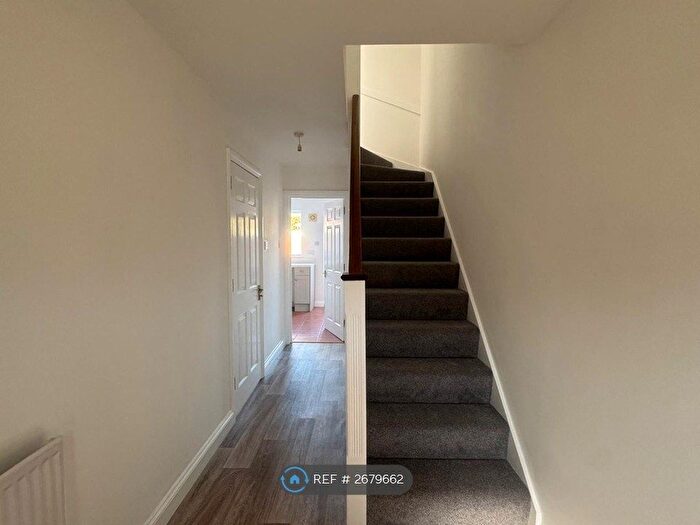 3 Bedroom Terraced House To Rent In Harcourt Mews, Frome, BA11