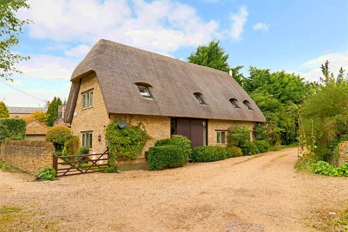 4 Bedroom Detached House For Sale In Buckland, Faringdon, Oxfordshire SN7