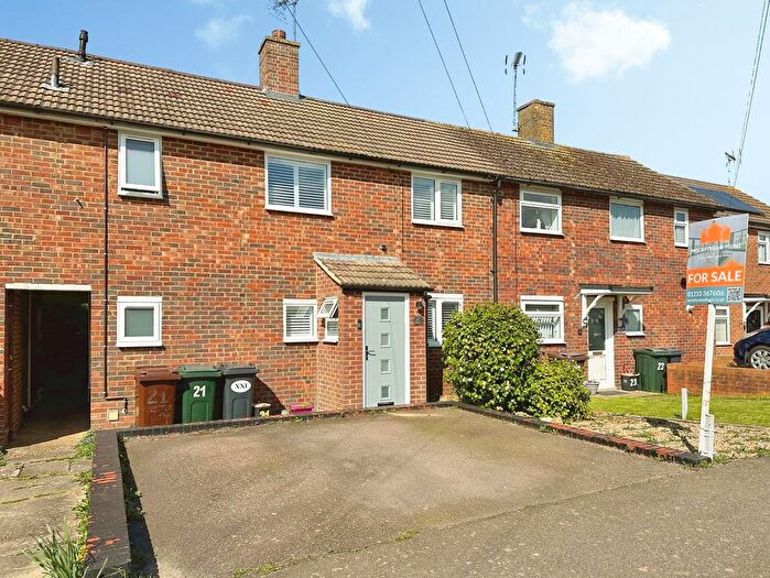 3 Bedroom Terraced House For Sale In Nettlefield, Ashford, TN24
